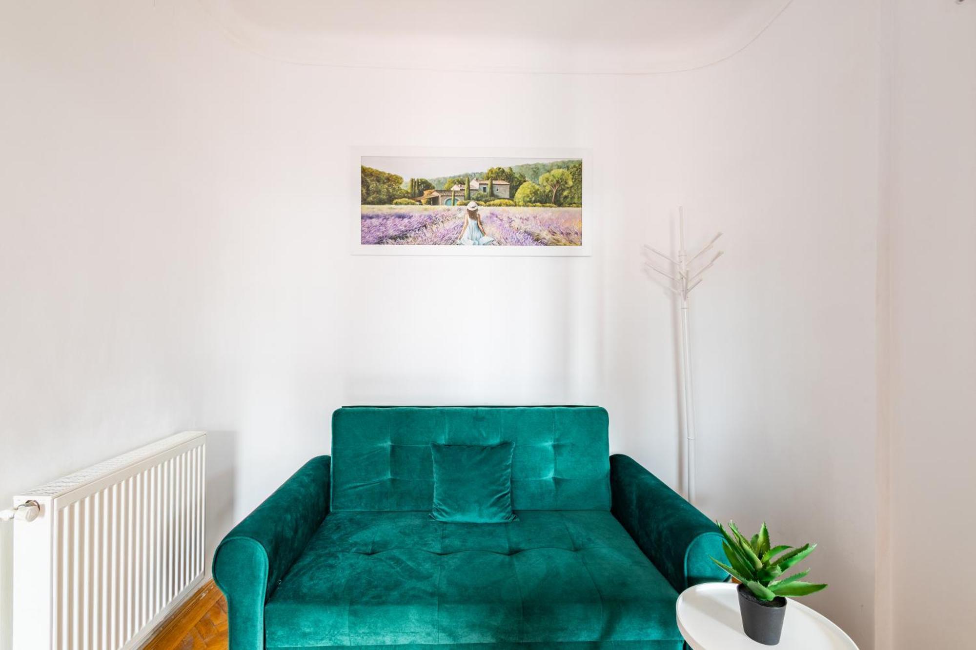 Downtown Victoria Apartments By Citybookings Bukarest Exteriör bild